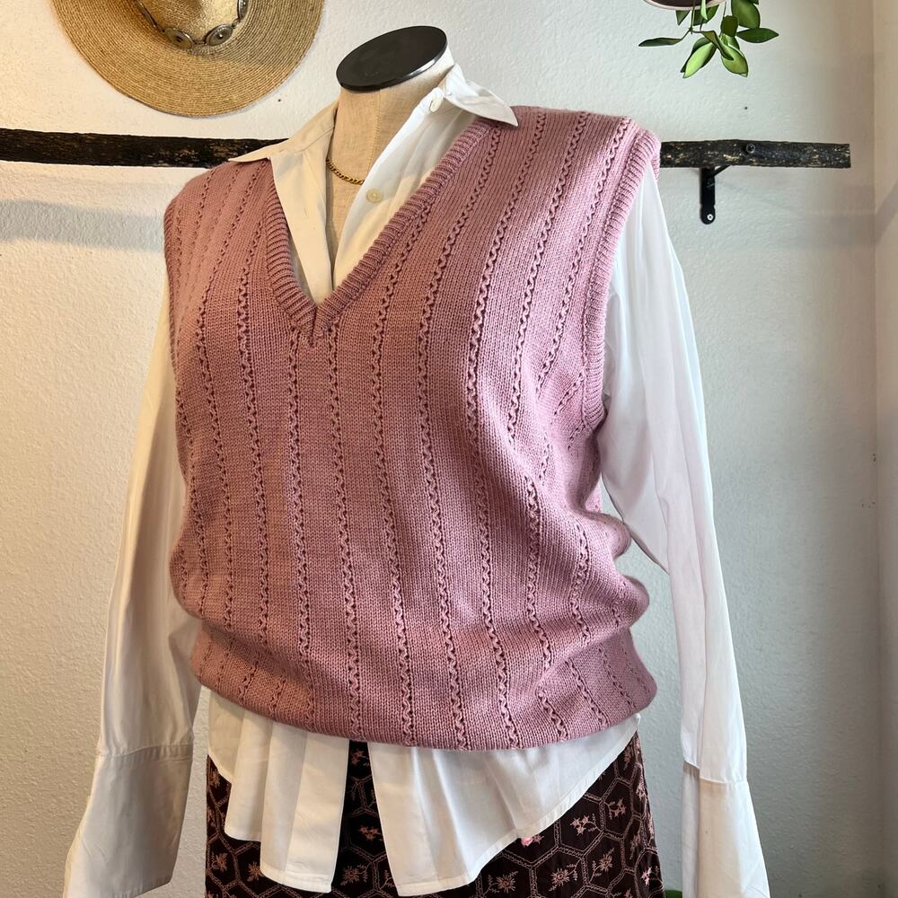 Vintage 90s Pink Chunky Knit V Neck Pullover Sweater Vest Size Large